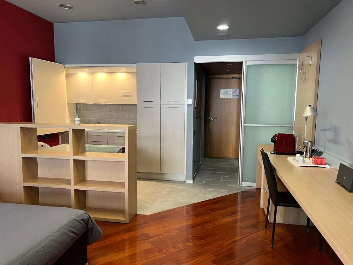 Appartamento Moderno Torino San Salvario Luaran gambar