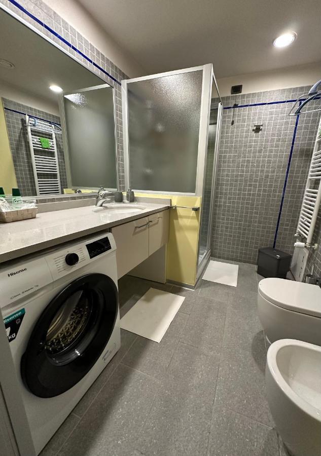 Appartamento Moderno Torino San Salvario Luaran gambar